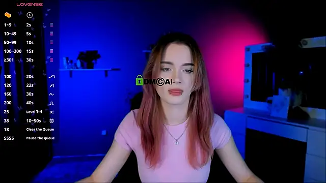 liana kisses online show from October 2025 07:01:02 PM