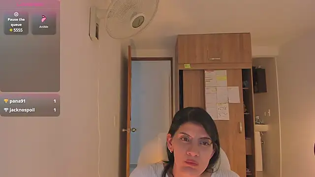 misstoya online show from December 2024 01:03:02 AM