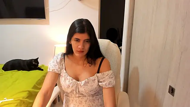 misstoya online show from October 2025 01:22:01 AM