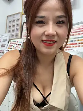Efangfang online show from September 2025 05:31:01 AM