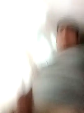 Snapshot of leyel00155 chatting on November 2025 11:58:01 AM leyel00155 online show from November 2025 11:58:01 AM