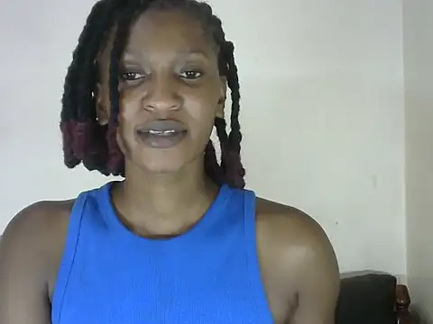 Pretty-emmie online show from February 2025 11:47:02 AM