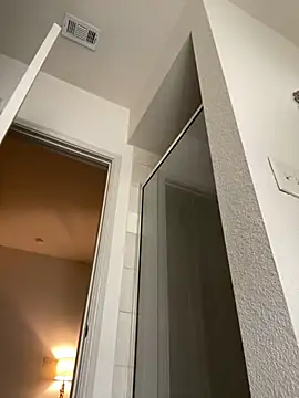 Snapshot of goldbuni chatting on December 2024 02:05:01 PM goldbuni online show from December 2024 02:05:01 PM