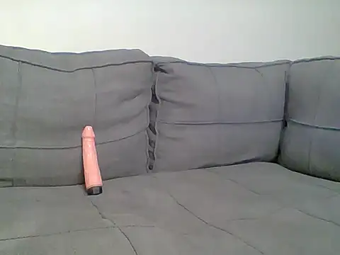 Snapshot of Aiyola chatting on November 2025 10:48:02 AM Aiyola online show from November 2025 10:48:02 AM