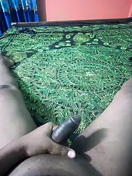 Snapshot of zakly69 chatting on February 2025 04:39:02 PM zakly69 online show from February 2025 04:39:02 PM