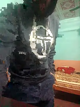 Snapshot of zakly69 chatting on November 2025 05:17:01 PM zakly69 online show from November 2025 05:17:01 PM