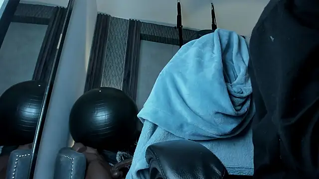 selene red  online show from October 2025 03:57:02 PM