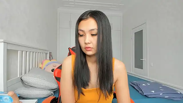 Missykitty01 online show from December 2024 08:33:02 AM