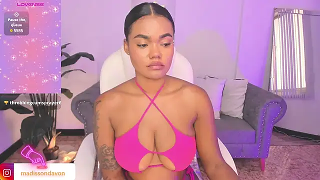 madisson davon online show from December 2024 05:06:02 PM