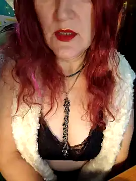 SabrinaXlovess online show from December 2024 05:11:01 PM