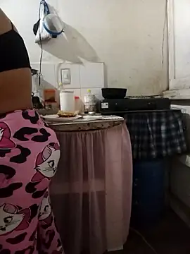 Snapshot of Andreita_95 chatting on March 2025 11:39:02 AM Andreita 95 online show from March 2025 11:39:02 AM