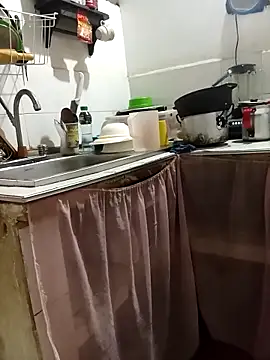 Snapshot of Andreita_95 chatting on March 2025 12:52:02 PM Andreita 95 online show from March 2025 12:52:02 PM