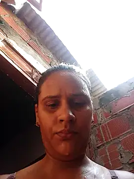 Snapshot of Andreita_95 chatting on October 2025 02:14:01 PM Andreita 95 online show from October 2025 02:14:01 PM