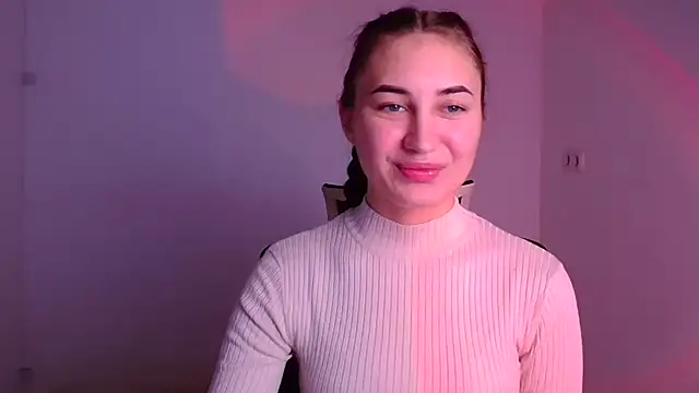 Jennifer Blum online show from December 2024 12:25:02 PM