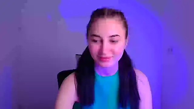 Jennifer Blum online show from December 2024 06:10:01 AM