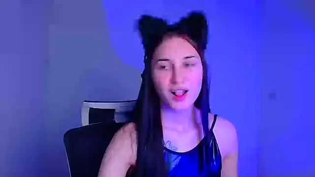 Jennifer Blum online show from December 2024 06:33:01 PM