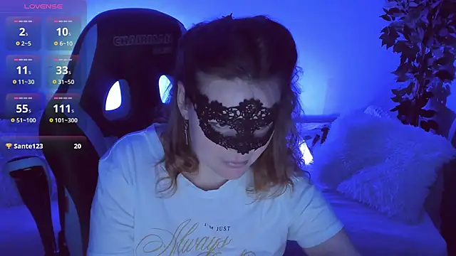 Sexy-Housewife online show from October 2025 07:22:01 PM