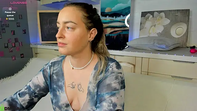 Kruela Eva online show from November 2025 12:33:01 AM