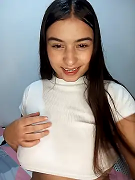 walker leah7 online show from March 2025 12:50:02 AM