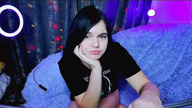 PussySaurus  online show from December 2024 07:34:02 PM