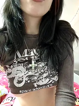 Snapshot of _Alice_0-0 chatting on November 2025 11:30:01 AM Alice 0-0 online show from November 2025 11:30:01 AM