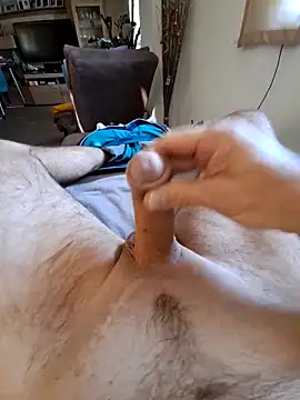 Snapshot of oldermanforwomen chatting on November 2025 10:14:02 AM oldermanforwomen online show from November 2025 10:14:02 AM