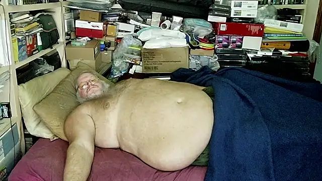 hadeszeuss2 online show from December 2024 04:47:02 PM