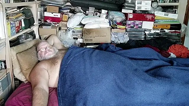 hadeszeuss2 online show from December 2024 02:44:01 PM