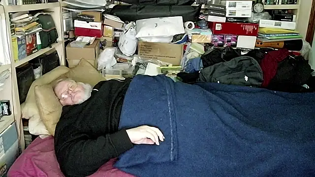 hadeszeuss2 online show from December 2024 08:12:02 PM