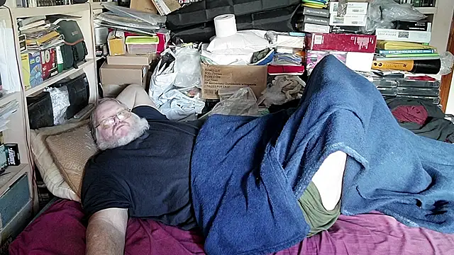 hadeszeuss2 online show from January 2025 01:10:02 PM