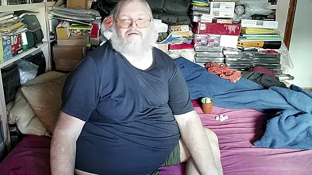 hadeszeuss2 online show from January 2025 02:32:02 PM