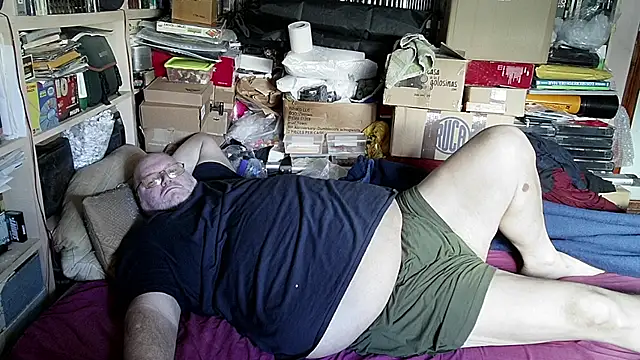 hadeszeuss2 online show from January 2025 02:28:02 PM