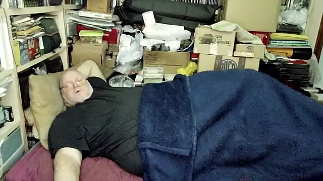 hadeszeuss2 online show from February 2025 05:37:01 PM