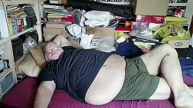 hadeszeuss2 online show from March 2025 03:07:02 PM