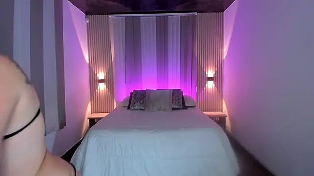 lenah smith online show from February 2025 11:19:02 AM