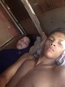 daniel traviexxxo online show from October 2025 06:01:01 PM