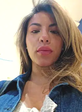 Karen San Miguel online show from October 2025 07:22:02 PM