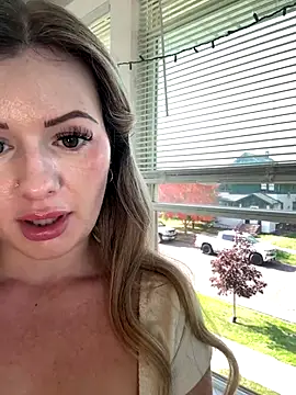 Snapshot of LoveShae_ chatting on October 2025 05:54:02 PM LoveShae online show from October 2025 05:54:02 PM