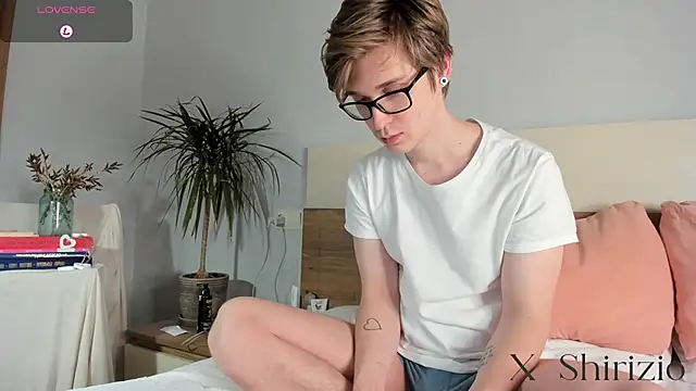 Snapshot of Shirizi chatting on February 2025 10:57:01 AM Shirizi online show from February 2025 10:57:01 AM