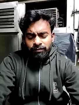 rayhan085 online show from December 2024 08:28:02 PM