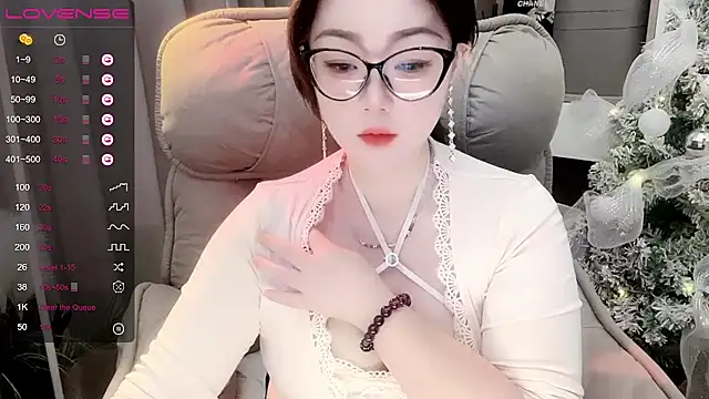 Monica-888 online show from September 2025 05:40:01 AM