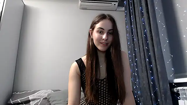 SierraSky  online show from December 2024 09:32:02 PM