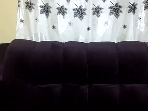 Snapshot of Sexy_racy_rebel_ chatting on January 2025 09:36:01 PM Sexy racy rebel online show from January 2025 09:36:01 PM