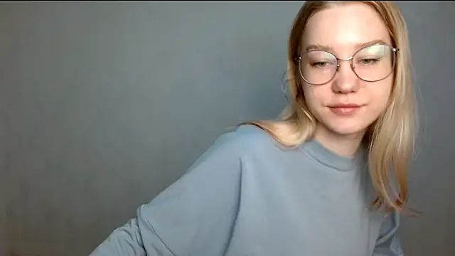 cindi hot online show from March 2025 08:23:02 AM