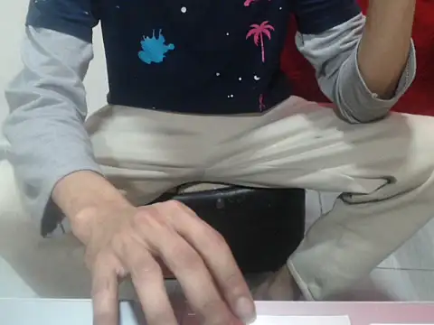 Snapshot of hedocock21 chatting on September 2025 06:29:01 PM hedocock21 online show from September 2025 06:29:01 PM