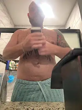 Jdawg327824 online show from October 2025 06:01:02 AM