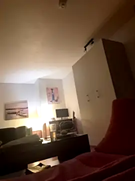 Snapshot of Milkasahne64 chatting on November 2025 09:50:01 PM Milkasahne64 online show from November 2025 09:50:01 PM