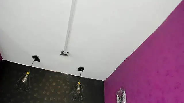 Alexa Slave online show from October 2025 07:11:01 PM