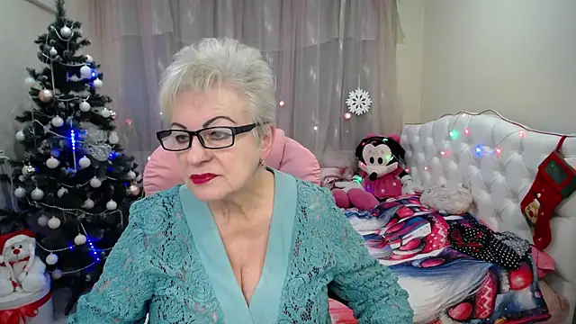 KayleSmoll online show from December 2024 07:22:02 PM