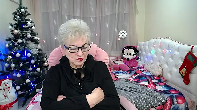 KayleSmoll online show from December 2024 10:23:02 PM
